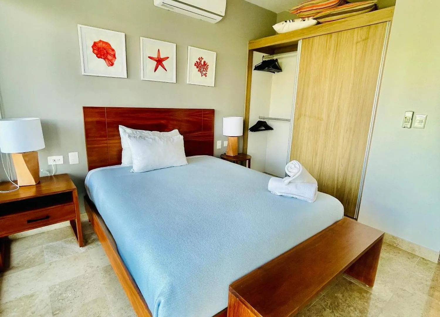 Serenada Playa del Carmen Hotel apartamentowy